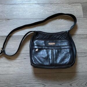 Vintage 90’s hush puppies purse